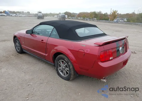 2005 Ford Mustang from USA, damaged, VIN 1ZVHT84N955258152